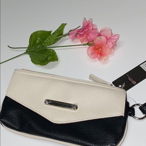 Stone Mountain Accessories Handbags - Stone Mountain wristlet